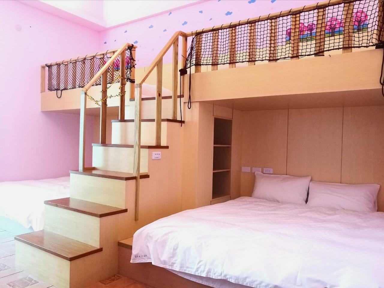 Love Ocean & Happy Bay Homestay Đông Cảng Ngoại thất bức ảnh