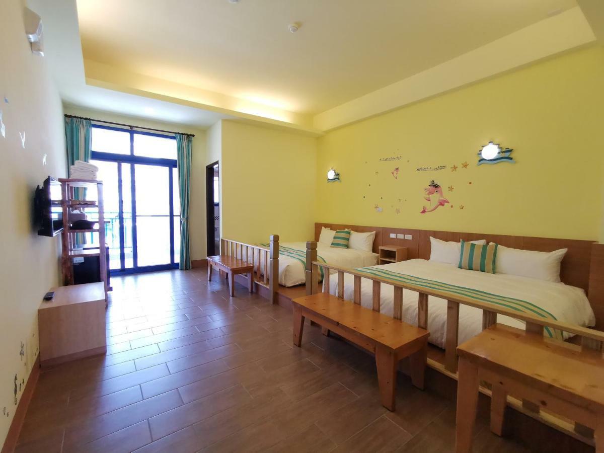 Love Ocean & Happy Bay Homestay Đông Cảng Ngoại thất bức ảnh