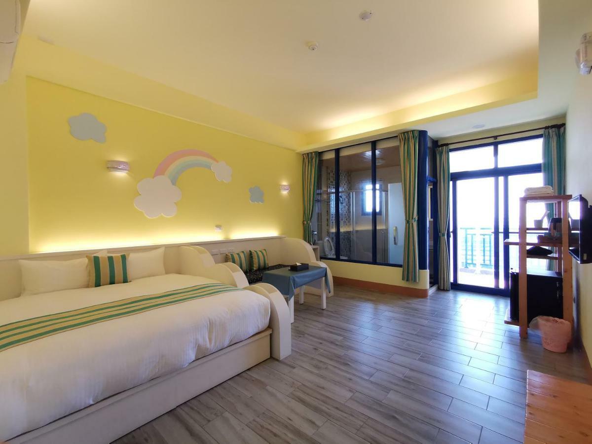 Love Ocean & Happy Bay Homestay Đông Cảng Ngoại thất bức ảnh